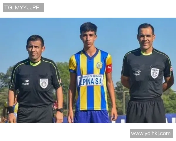 雨果昆卡再次入选巴拉圭国家队，足球迷期待新时代的精彩表现