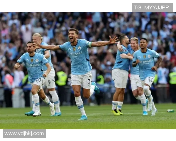 绝杀重炮：罗德里不停球世界波点燃伊蒂哈德，曼城2-0迈向荣耀巅峰